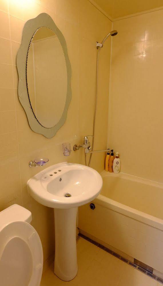 Casa Mini Hotel Кёнджу Экстерьер фото